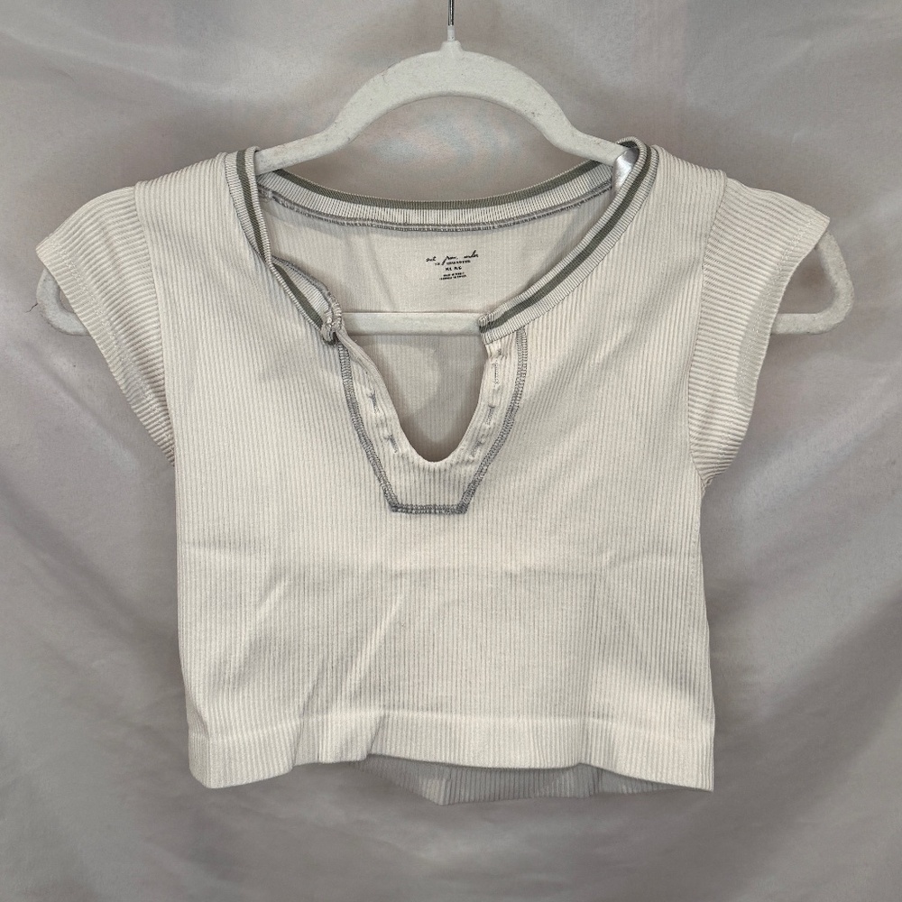 Out From Under Go For Gold White Seamless Top